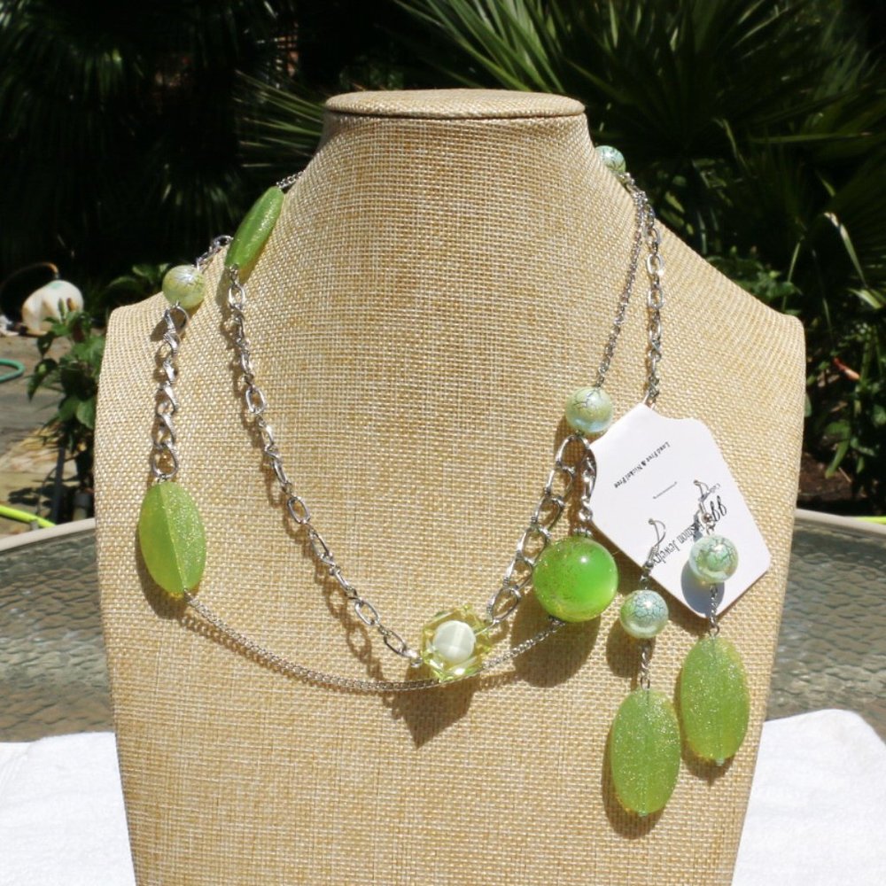Long Boho Necklace Earrings Set Lime Silvertone
